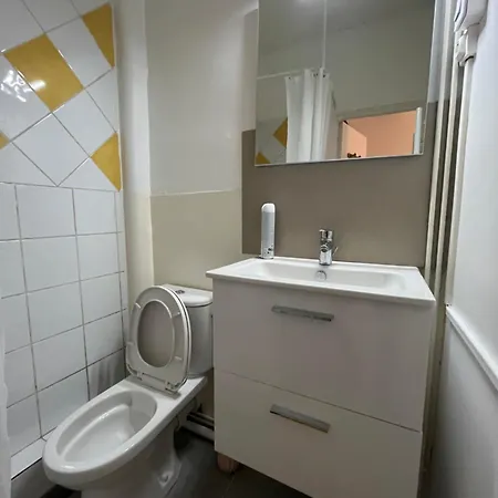 Studio Cosy Avec Wifi En Centre-ville شقة