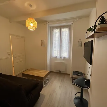 شقة Studio Cosy Avec Wifi En Centre-ville Montélimar